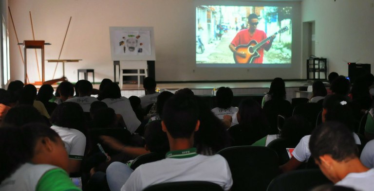 Cine Campus Traz Debate Sobre Mídia E Democracia Para O Ifpe Barreiros Campus Barreiros 