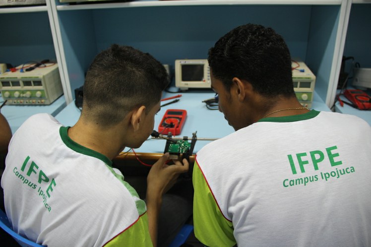 Automação Industrial 02.jpg