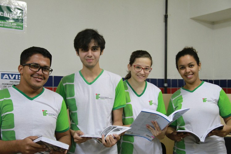 Estudantes Campus Olinda.JPG