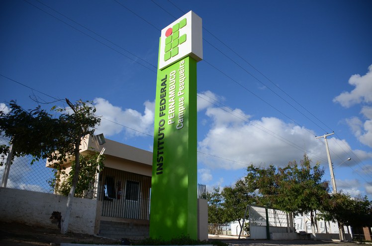 Campus Pesqueira.JPG
