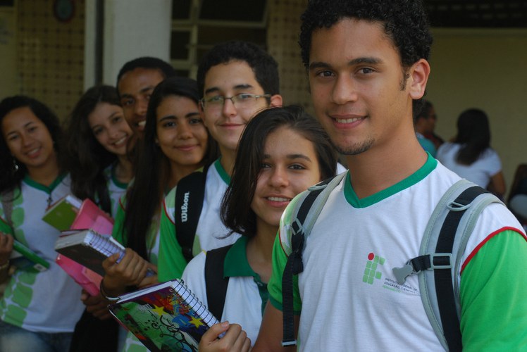 Estudantes Recife.JPG